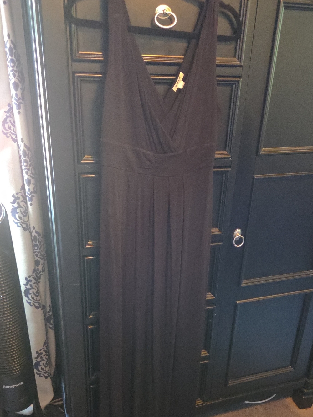 Old Navy Womens Black Sleeveless V-Neck Maxi Dress - Size MED